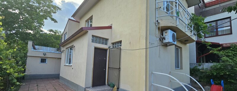 Casa | Zona Titan | Curte Superba | Piscina | 500 MP