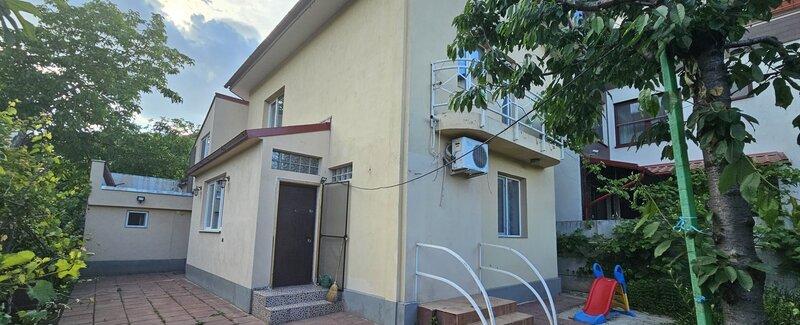 Casa | Zona Titan | Curte Superba | Piscina | 500 MP