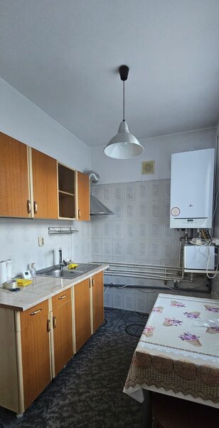 Casa | Zona Titan | Curte Superba | Piscina | 500 MP